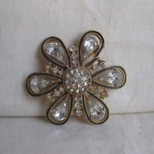 vintage brooch ladies